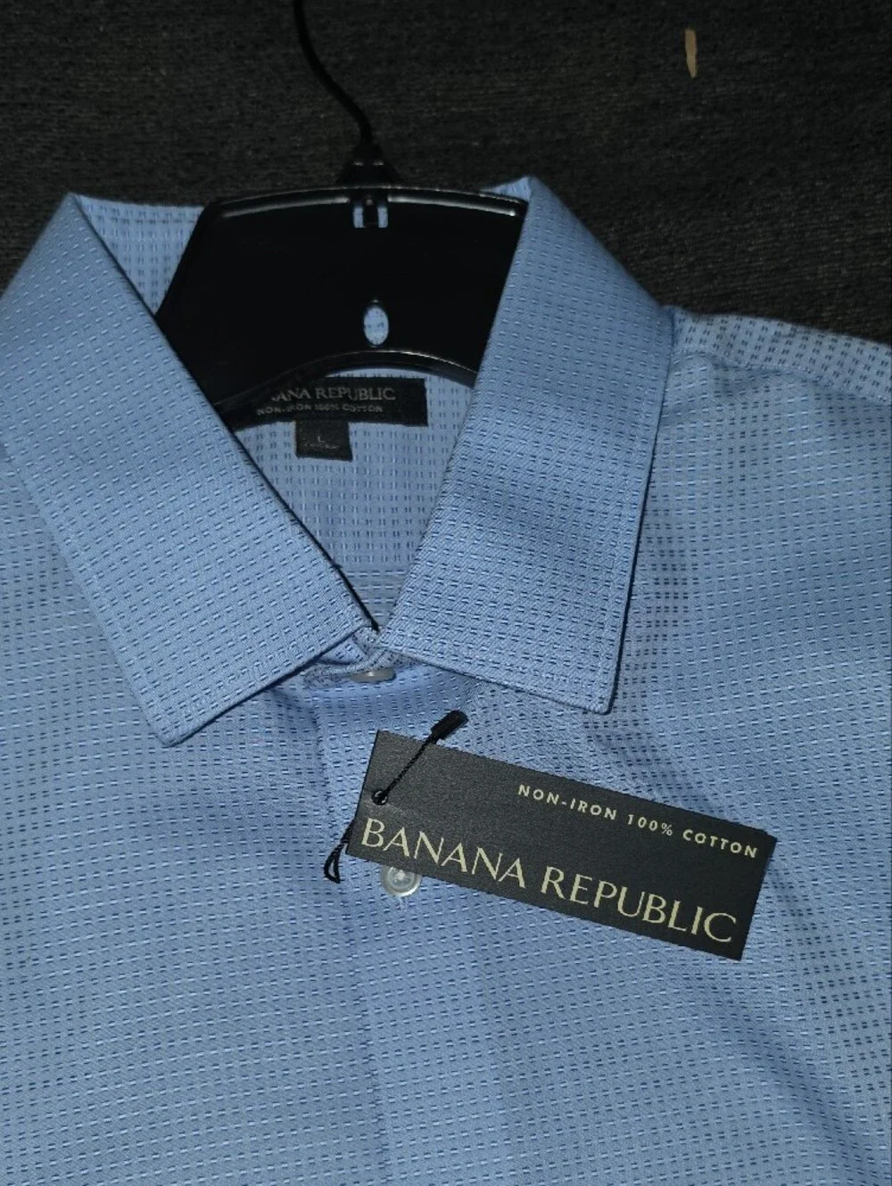Banana Republic Men’s Light Blue Micro-Pattern Dress Shirt